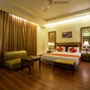 Hotel Picasso Paschim Vihar - Couple Friendly Local Ids Accepted