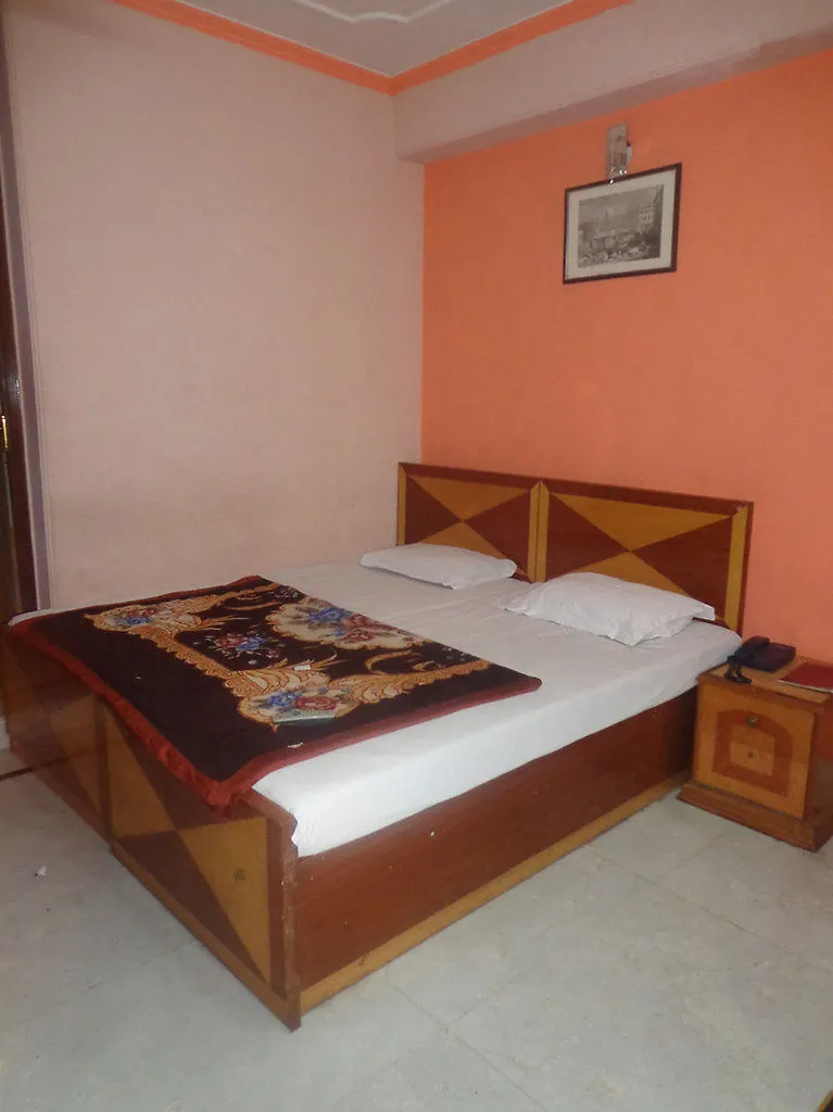 ** Hotel Metro City Delhi  India